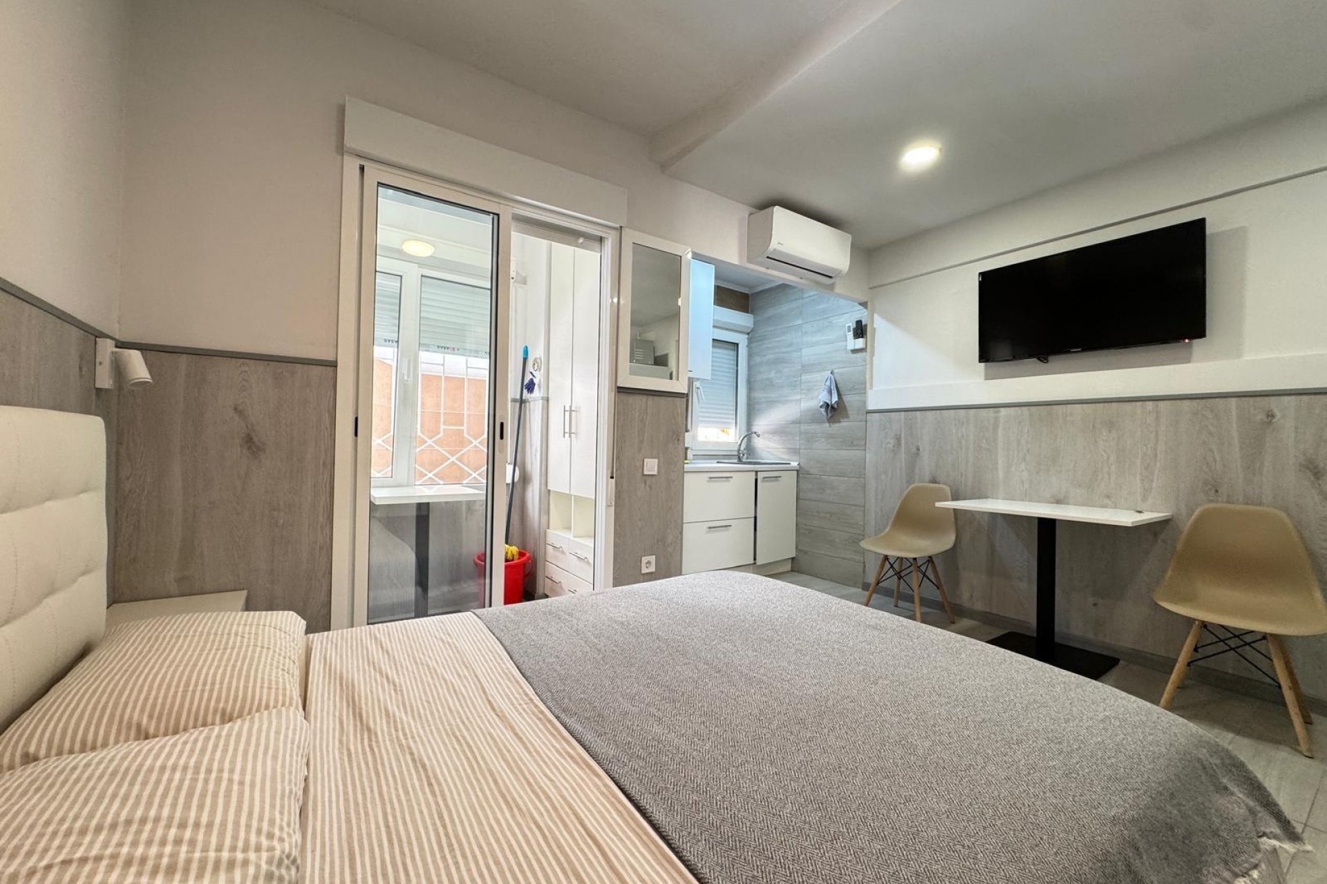 Resale - Apartment -
Torrevieja - Playa del Cura