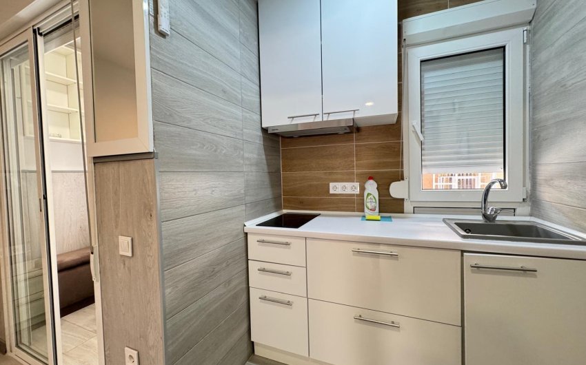 Resale - Apartment -
Torrevieja - Playa del Cura