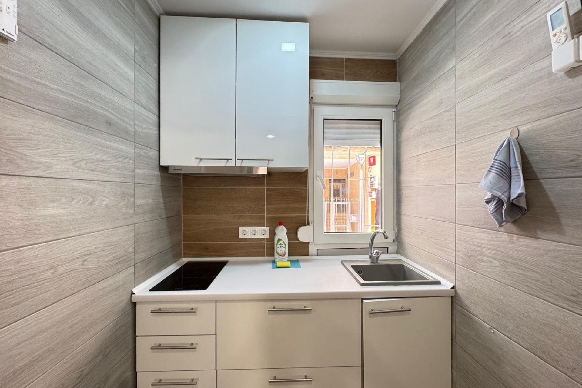 Resale - Apartment -
Torrevieja - Playa del Cura