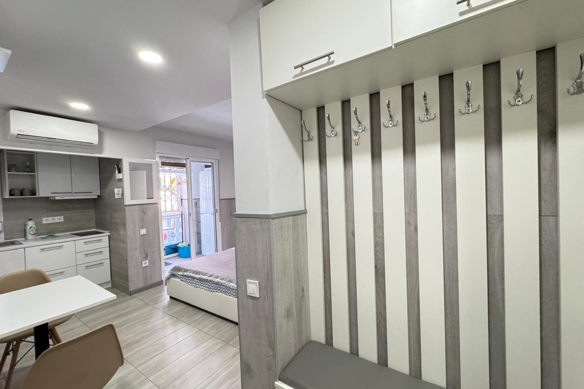 Resale - Apartment -
Torrevieja - Playa del Cura