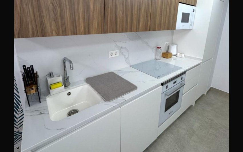 Resale - Apartment -
Torrevieja - Playa del Cura