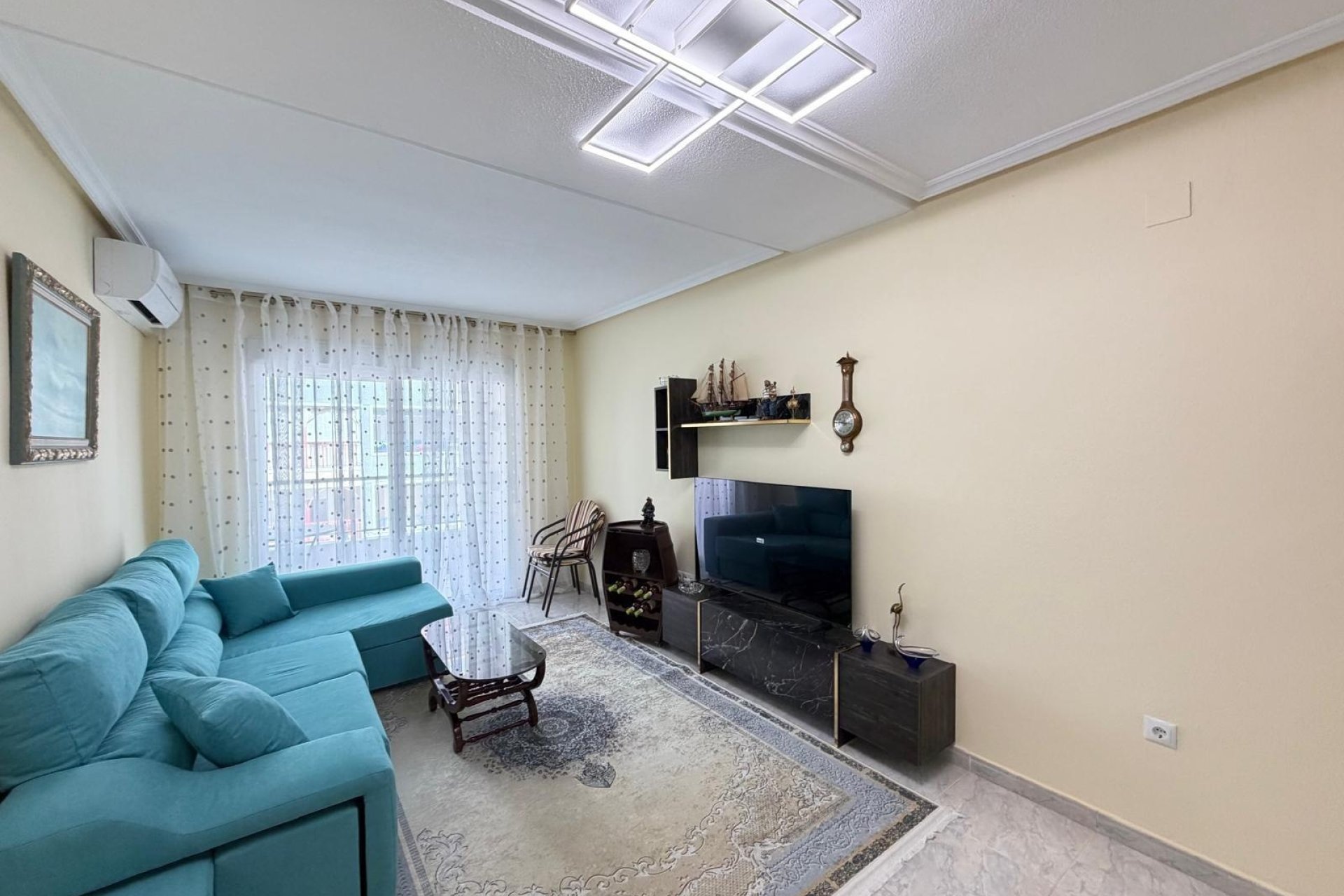 Resale - Apartment -
Torrevieja - Playa del Cura