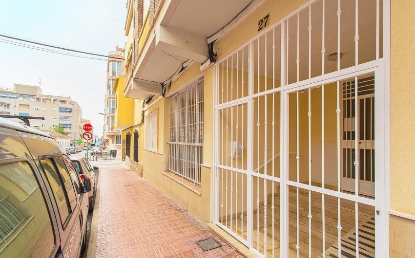 Resale - Apartment -
Torrevieja - Playa del Cura