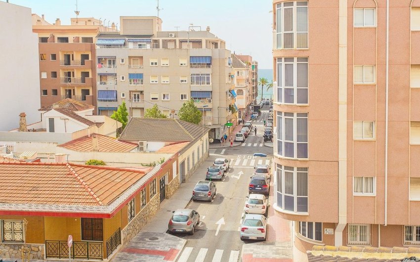 Resale - Apartment -
Torrevieja - Playa del Cura