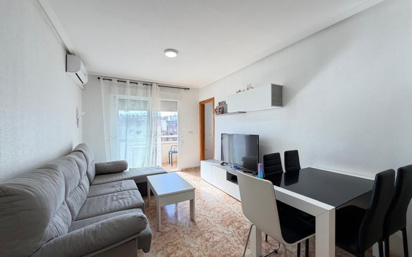 Resale - Apartment -
Torrevieja - Playa del Cura