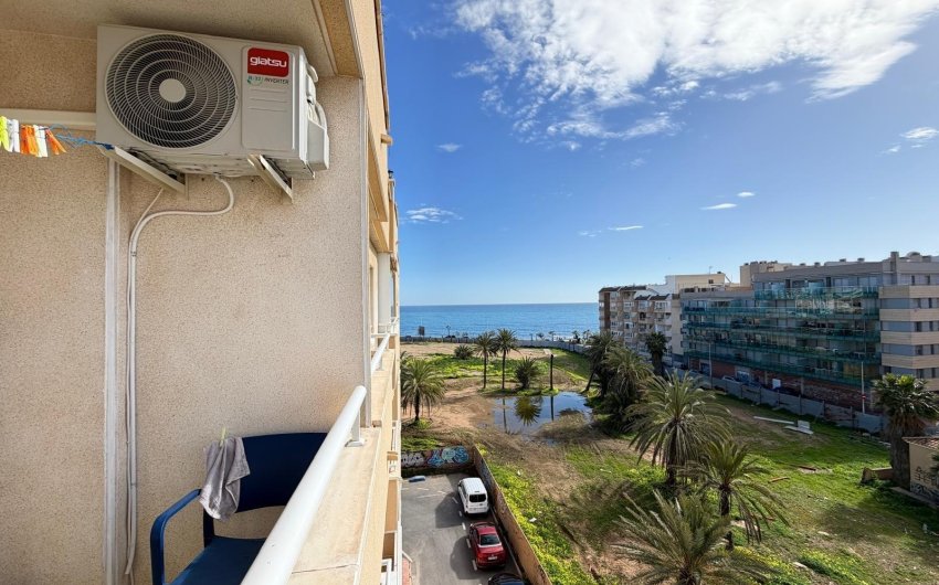 Resale - Apartment -
Torrevieja - Playa del Cura