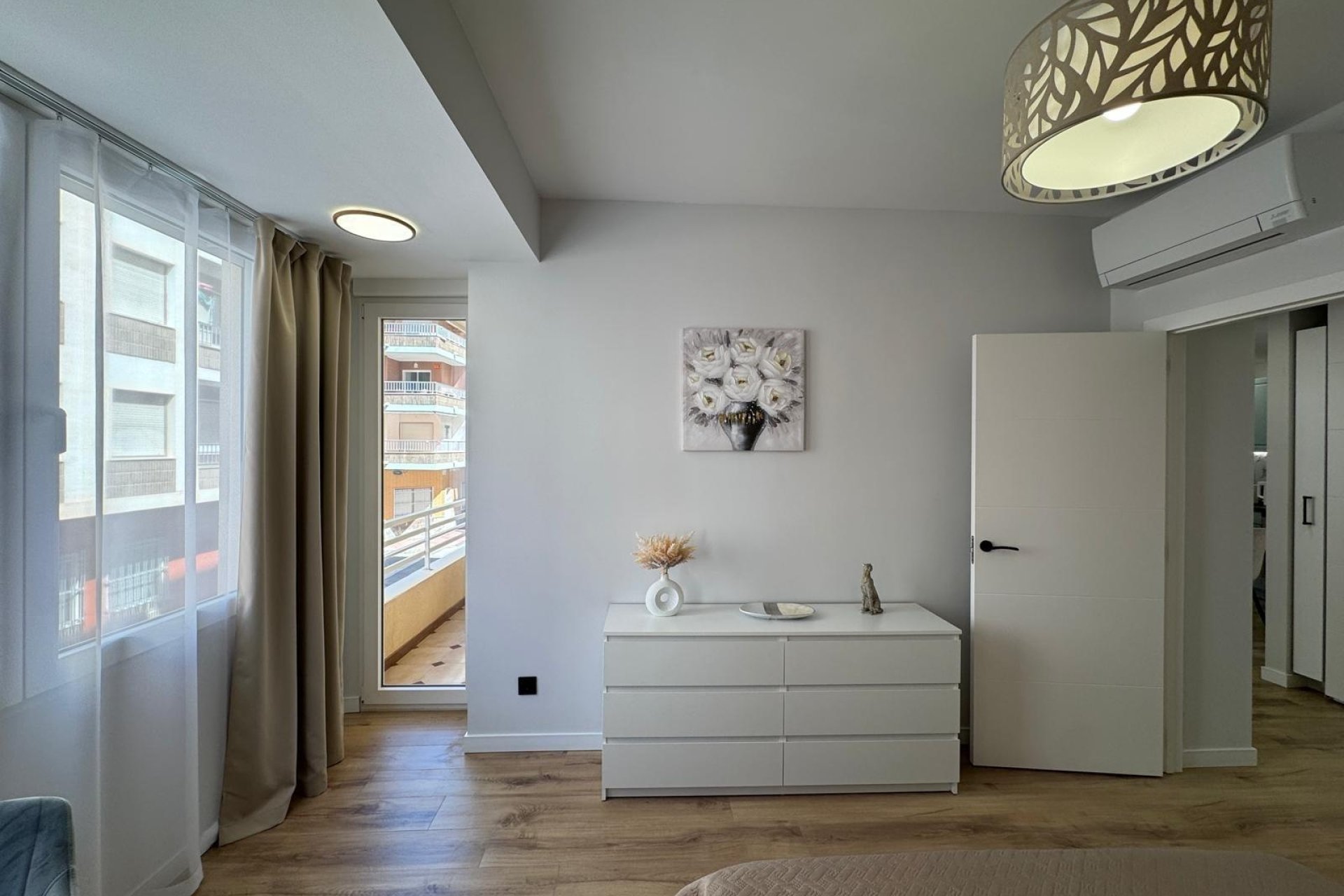 Resale - Apartment -
Torrevieja - Playa del Cura