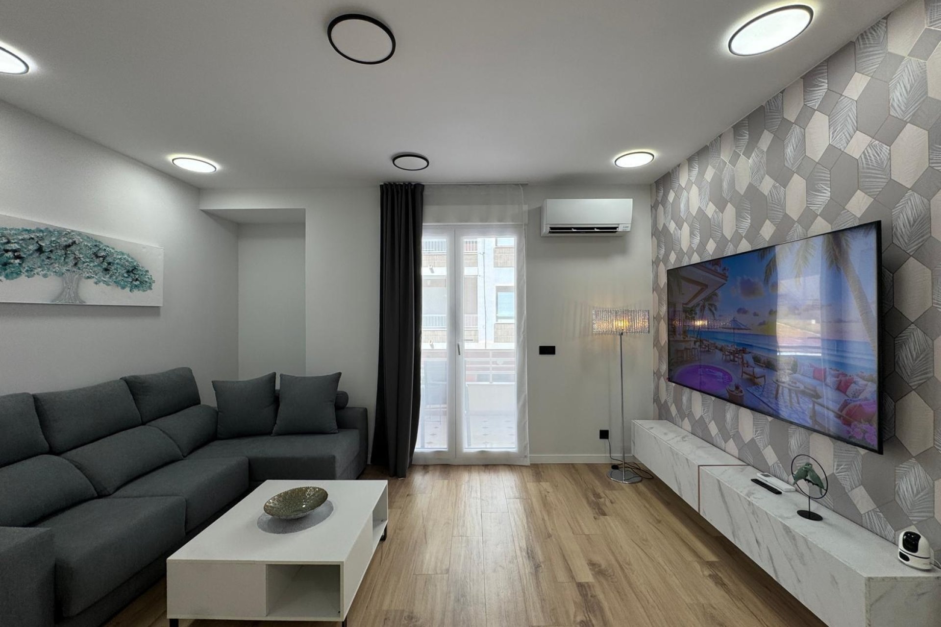 Resale - Apartment -
Torrevieja - Playa del Cura