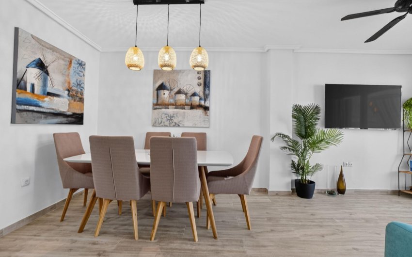 Resale - Apartment -
Torrevieja - Playa del Cura
