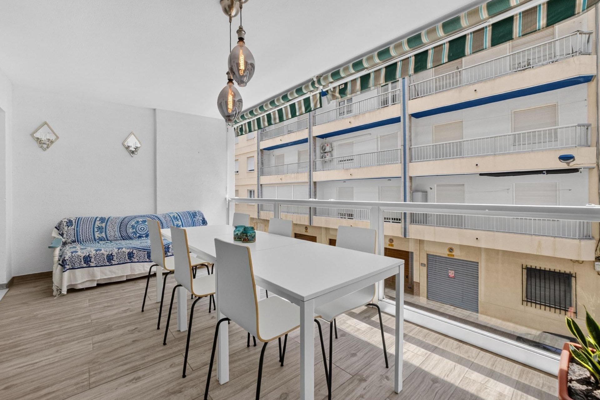 Resale - Apartment -
Torrevieja - Playa del Cura