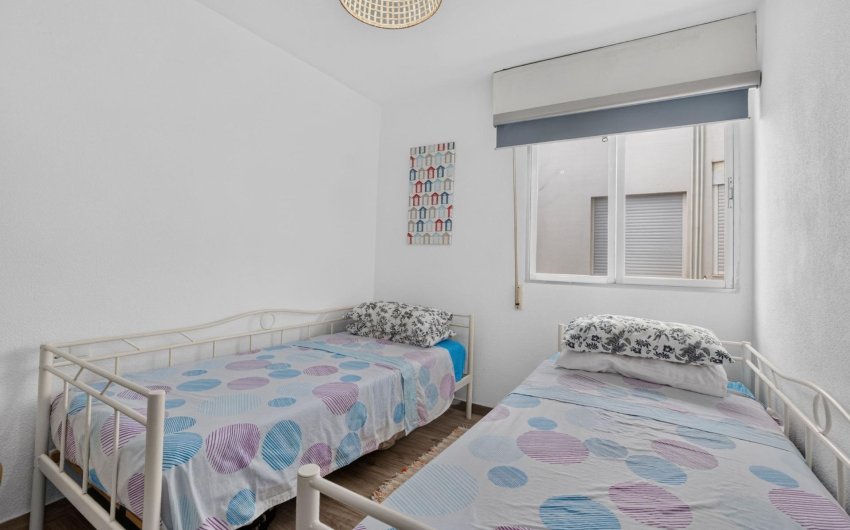 Resale - Apartment -
Torrevieja - Playa del Cura
