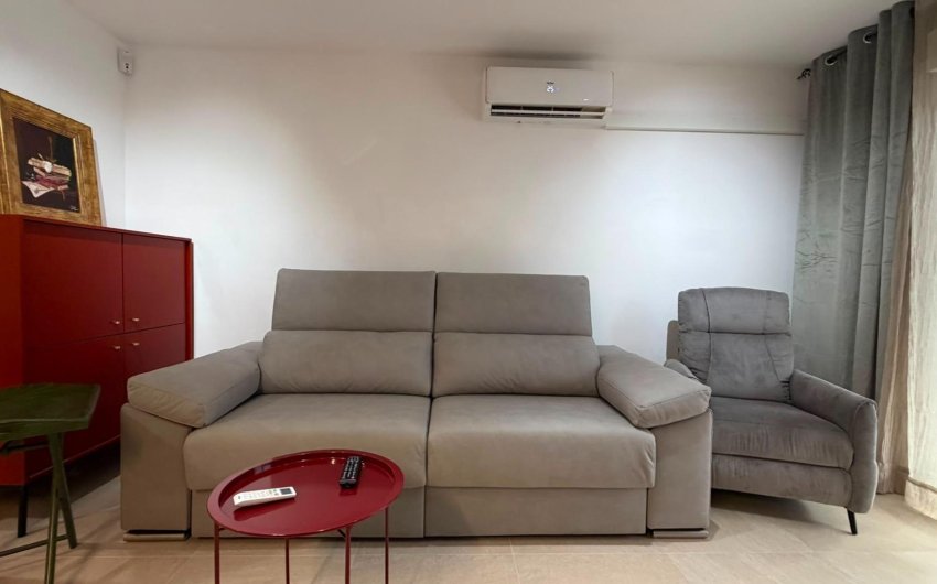 Resale - Apartment -
Torrevieja - Playa del Cura
