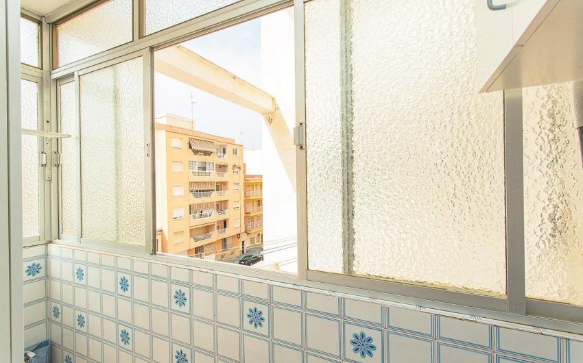 Resale - Apartment -
Torrevieja - Playa del Cura