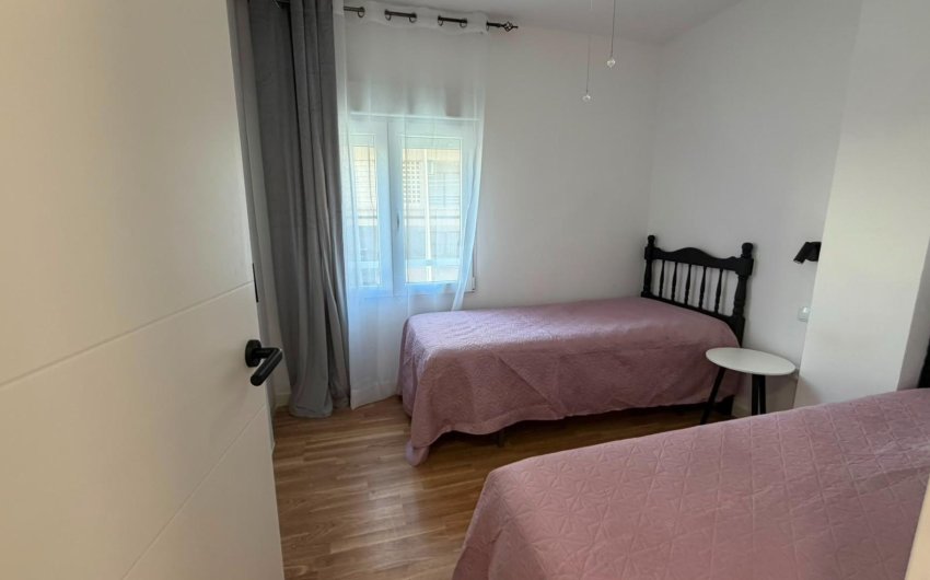 Resale - Apartment -
Torrevieja - Playa del Cura