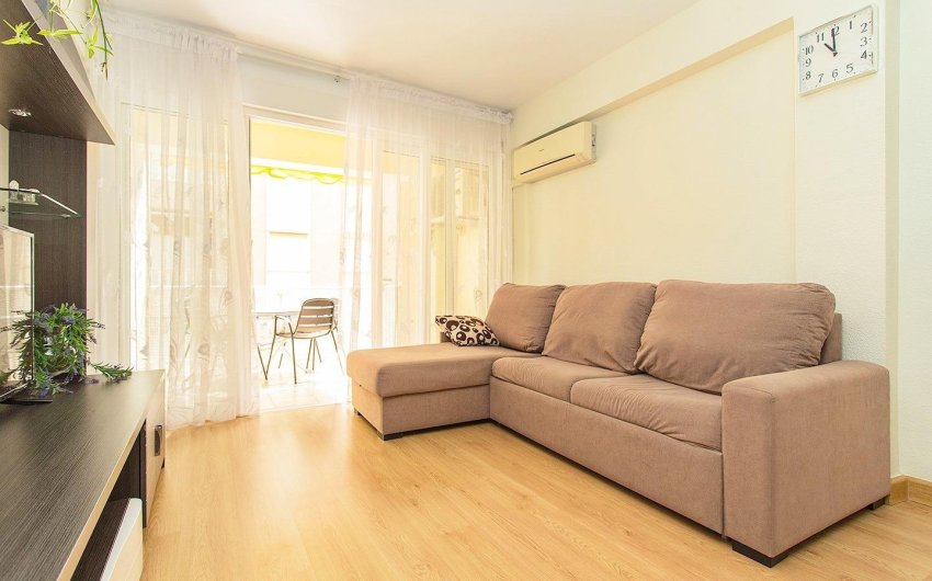 Resale - Apartment -
Torrevieja - Playa del Cura
