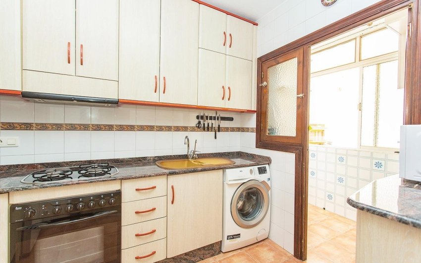 Resale - Apartment -
Torrevieja - Playa del Cura