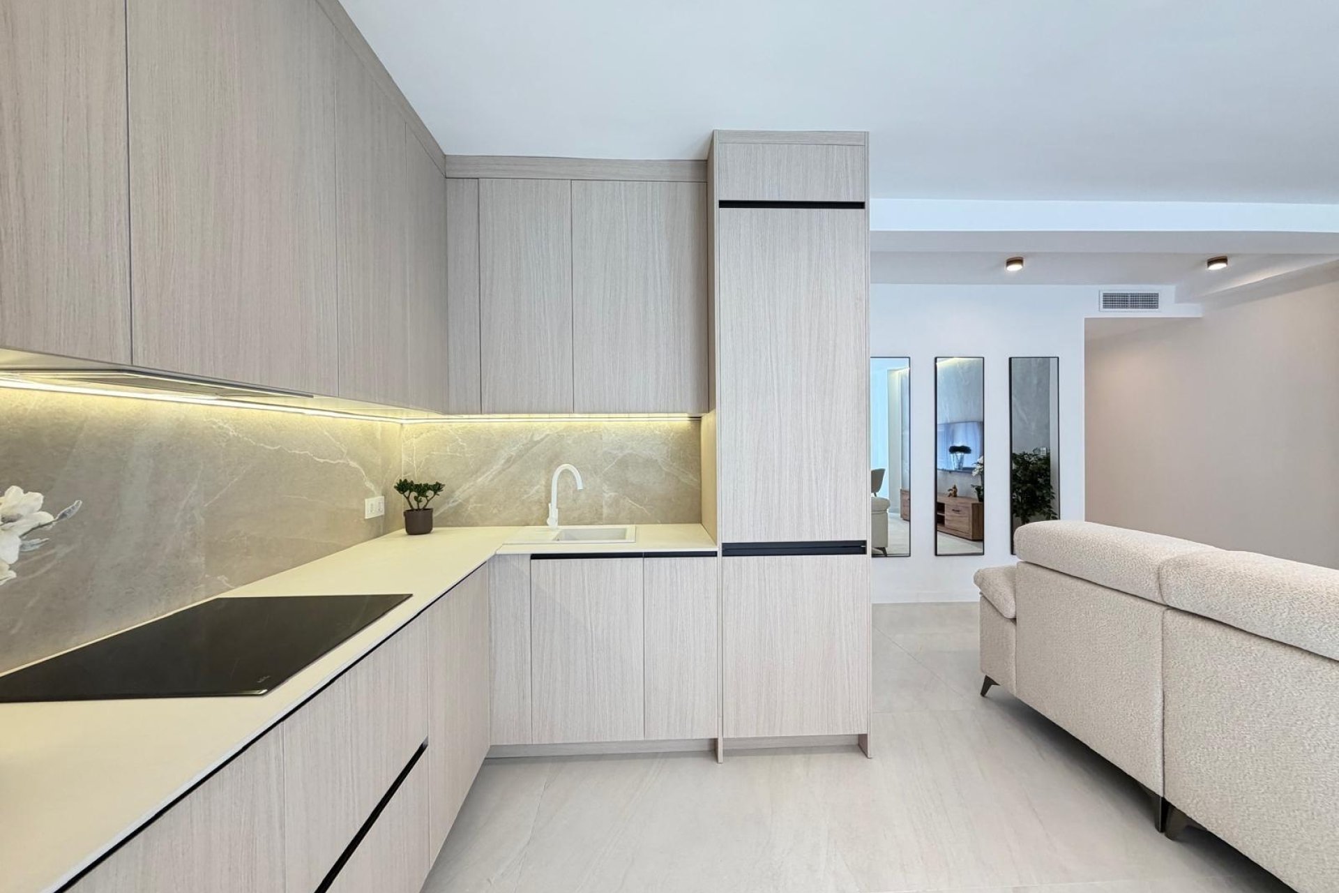 Resale - Apartment -
Torrevieja - Playa del Cura