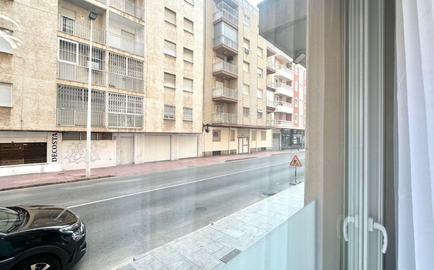 Resale - Apartment -
Torrevieja - Playa del Cura