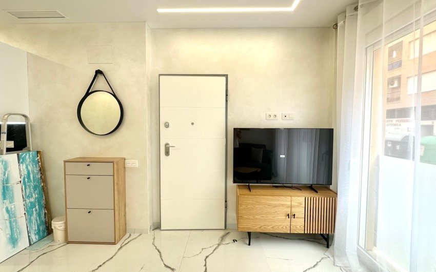 Resale - Apartment -
Torrevieja - Playa del Cura
