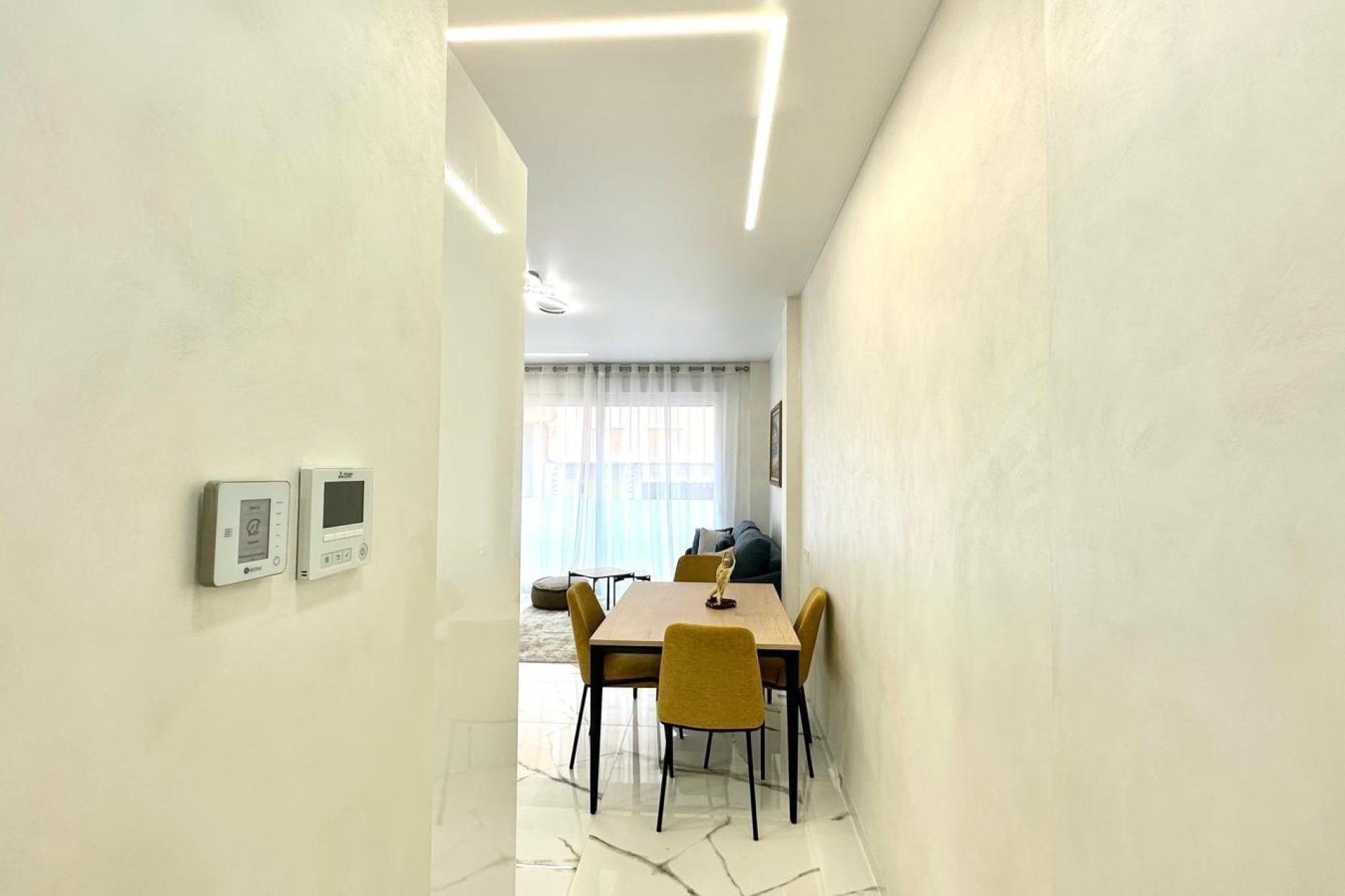 Resale - Apartment -
Torrevieja - Playa del Cura