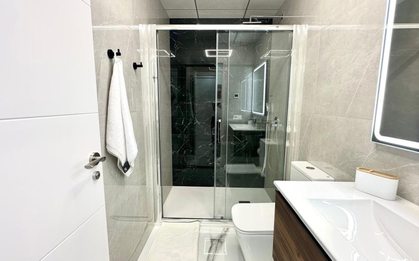 Resale - Apartment -
Torrevieja - Playa del Cura