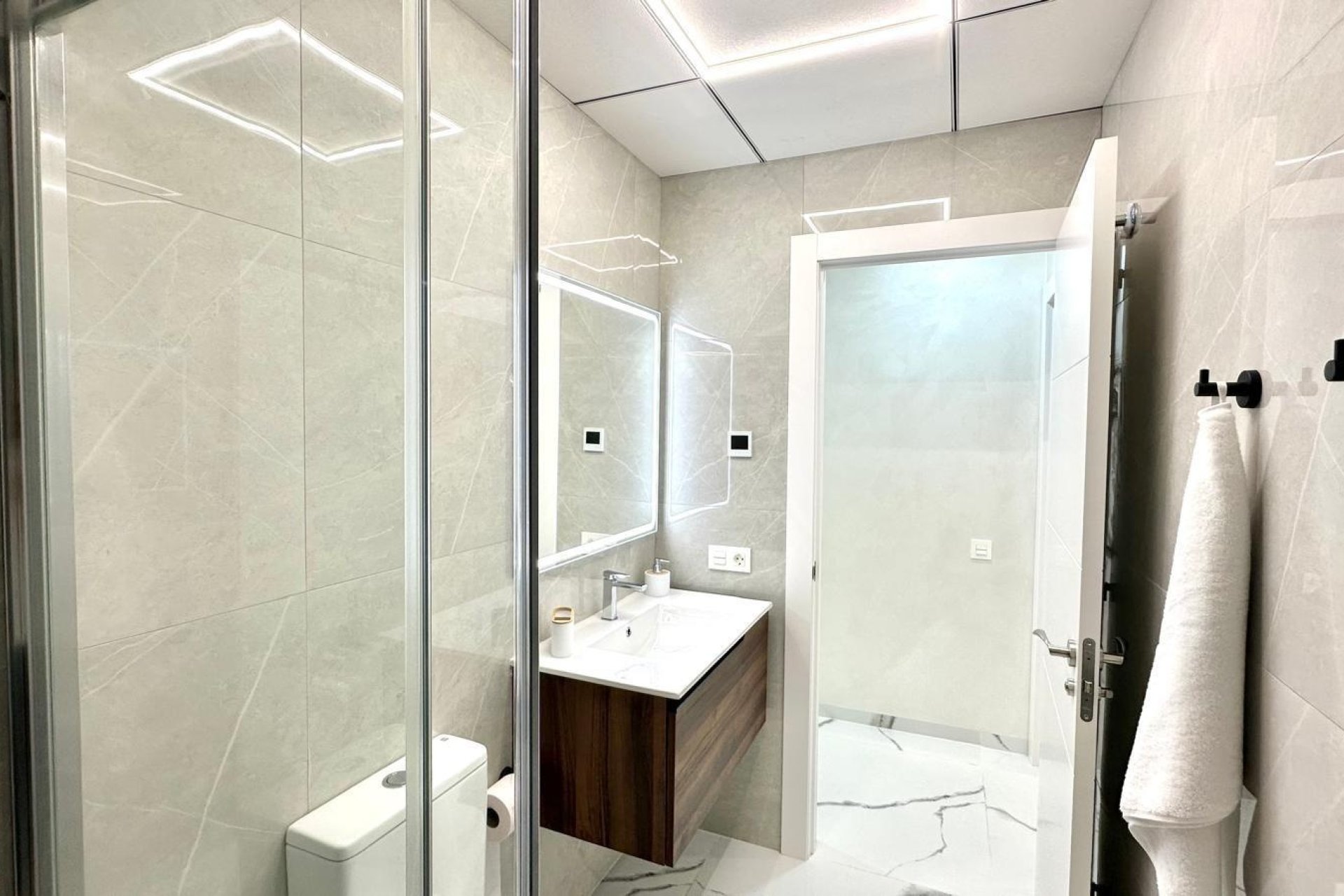 Resale - Apartment -
Torrevieja - Playa del Cura