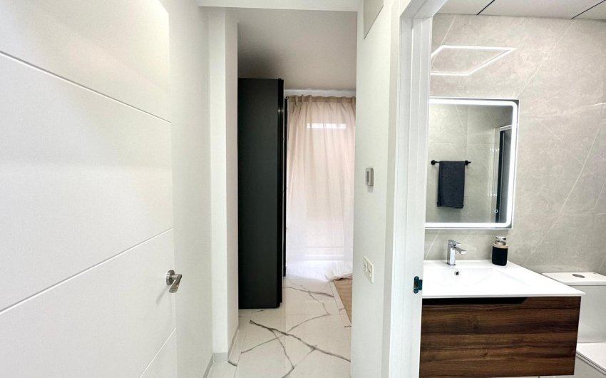 Resale - Apartment -
Torrevieja - Playa del Cura