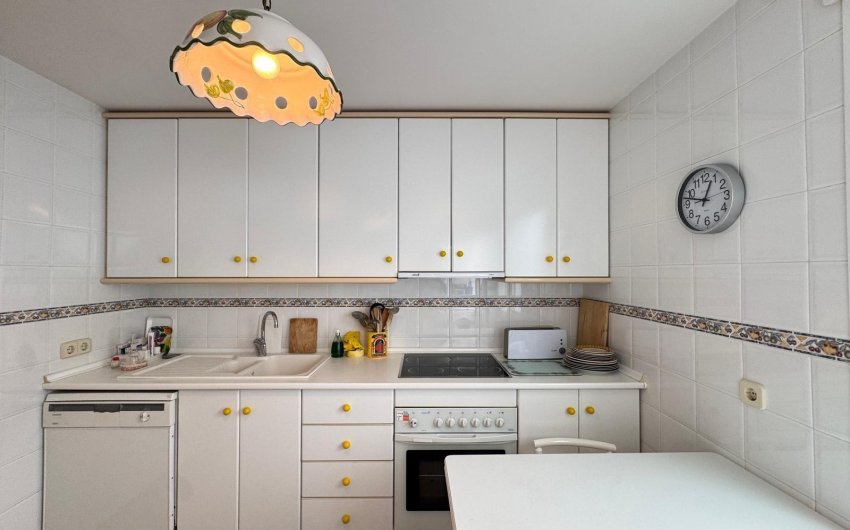 Resale - Apartment -
Torrevieja - Playa del Cura