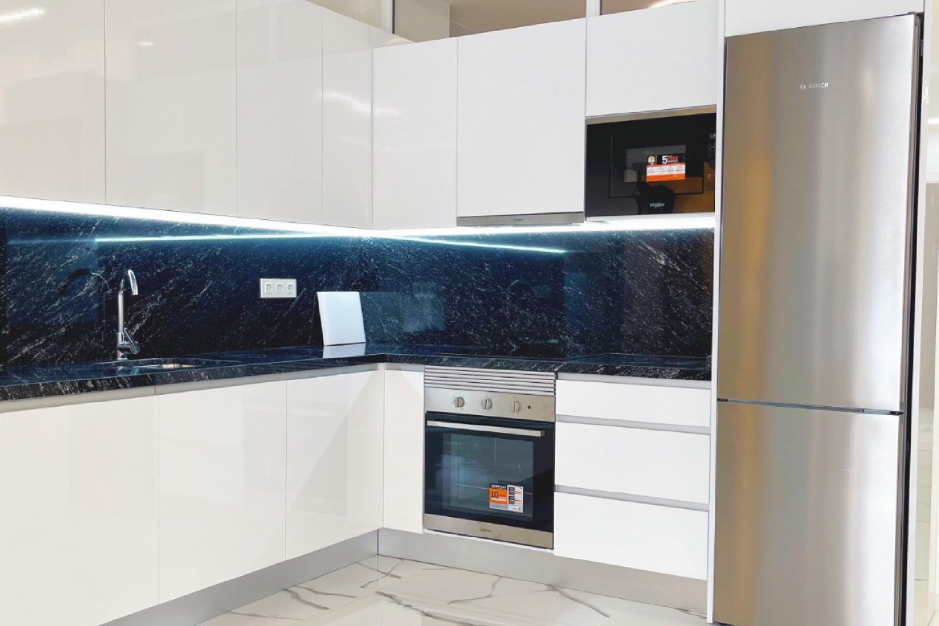 Resale - Apartment -
Torrevieja - Playa del Cura