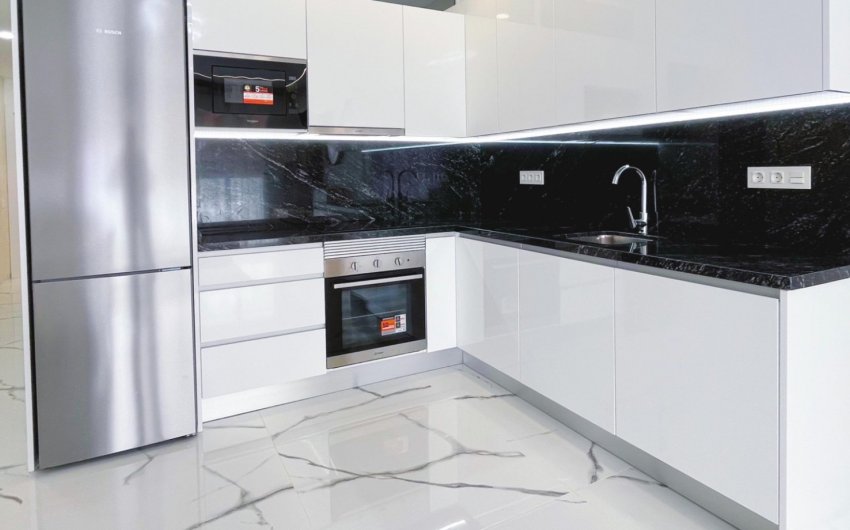 Resale - Apartment -
Torrevieja - Playa del Cura