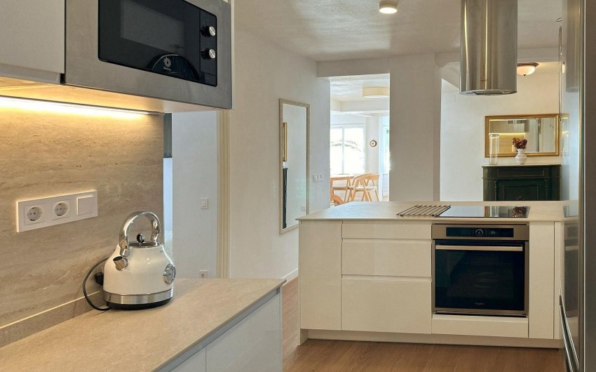 Resale - Apartment -
Torrevieja - Playa del Cura