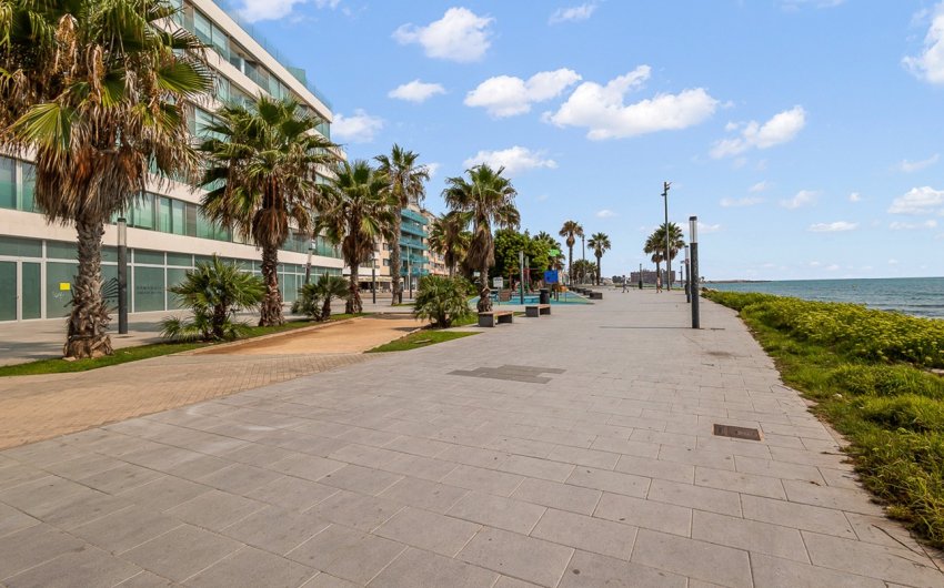 Resale - Apartment -
Torrevieja - Playa del Cura