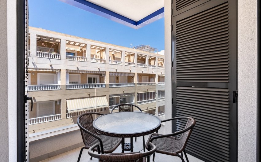 Resale - Apartment -
Torrevieja - Playa del Cura