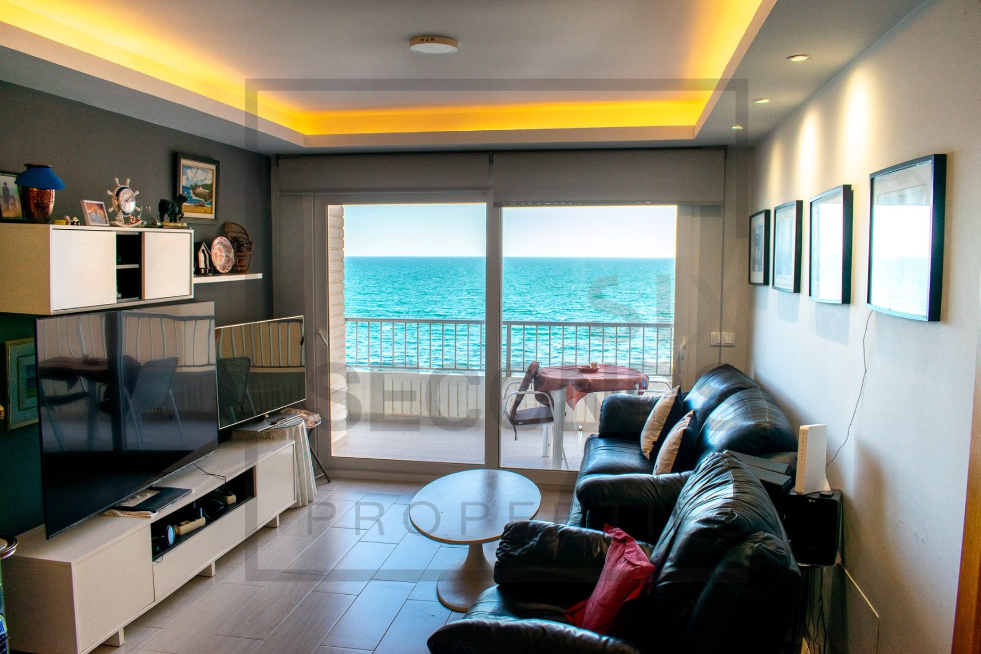 Resale - Apartment -
Torrevieja - Playa del Cura