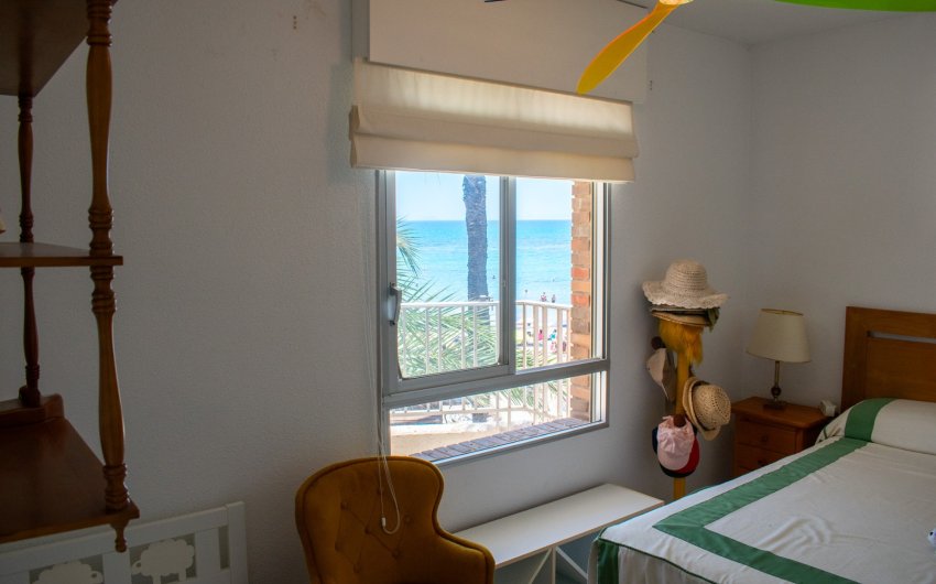 Resale - Apartment -
Torrevieja - Playa del Cura