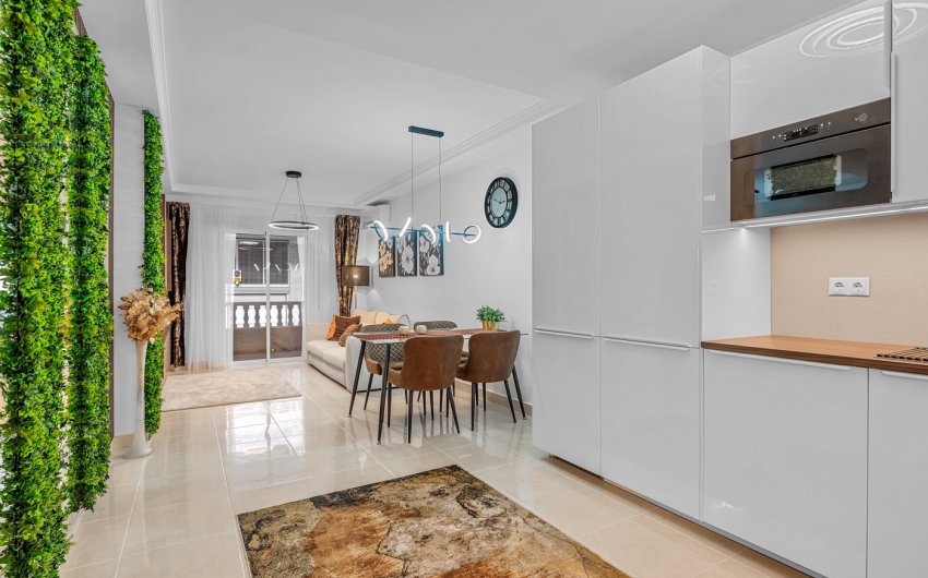 Resale - Apartment -
Torrevieja - Playa del Cura