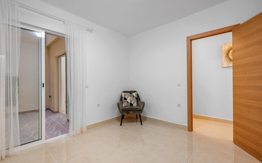 Resale - Apartment -
Torrevieja - Playa del Cura