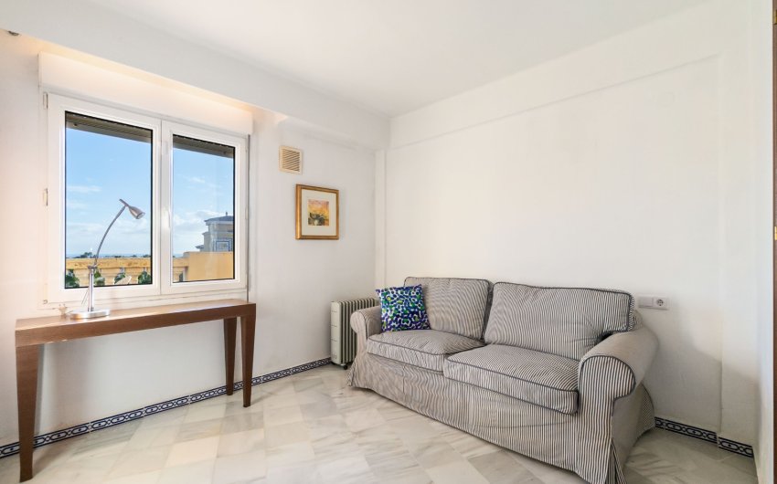 Resale - Apartment -
Torrevieja - Playa del Cura
