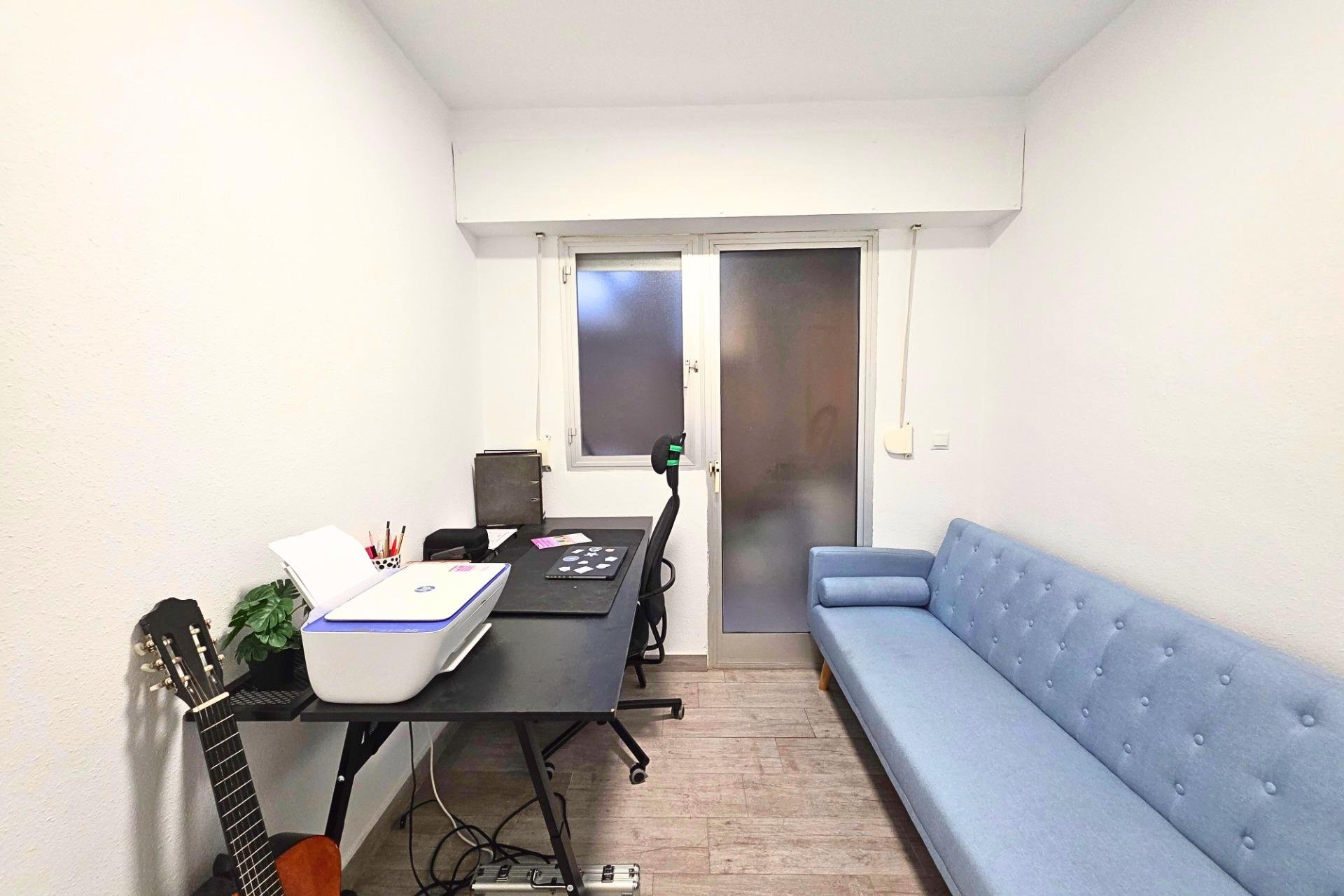 Resale - Apartment -
Torrevieja - Playa del Cura