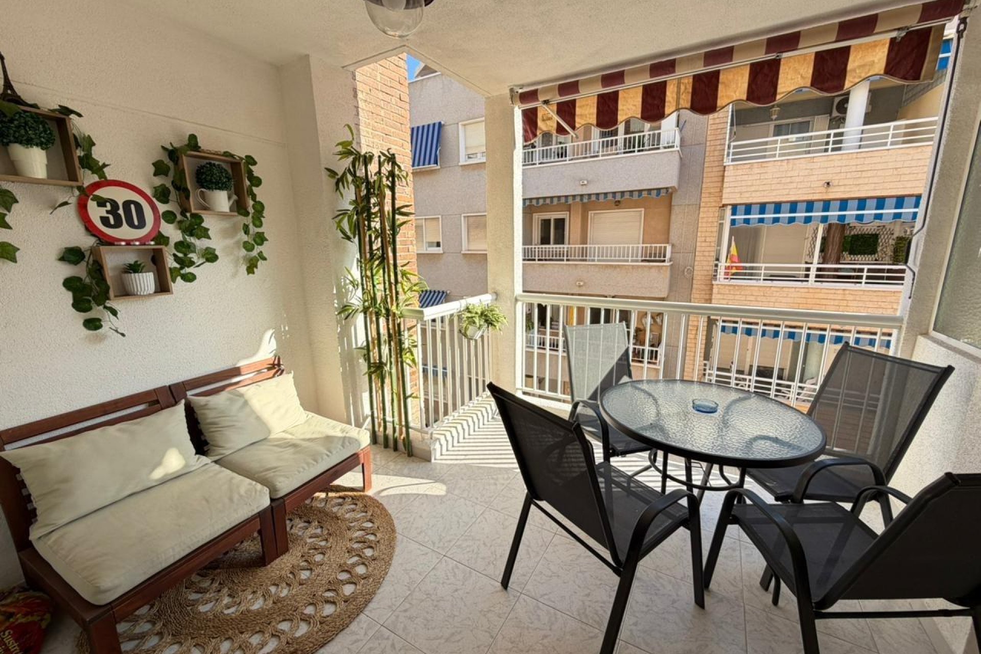 Resale - Apartment -
Torrevieja - Playa del Cura