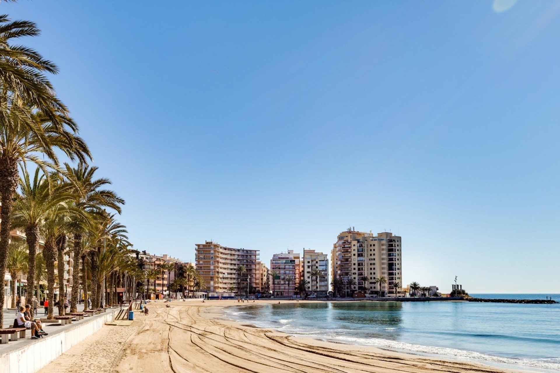 Resale - Apartment -
Torrevieja - Playa del Cura