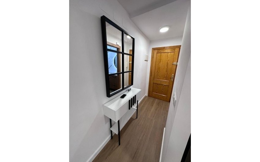 Resale - Apartment -
Torrevieja - Playa del Cura