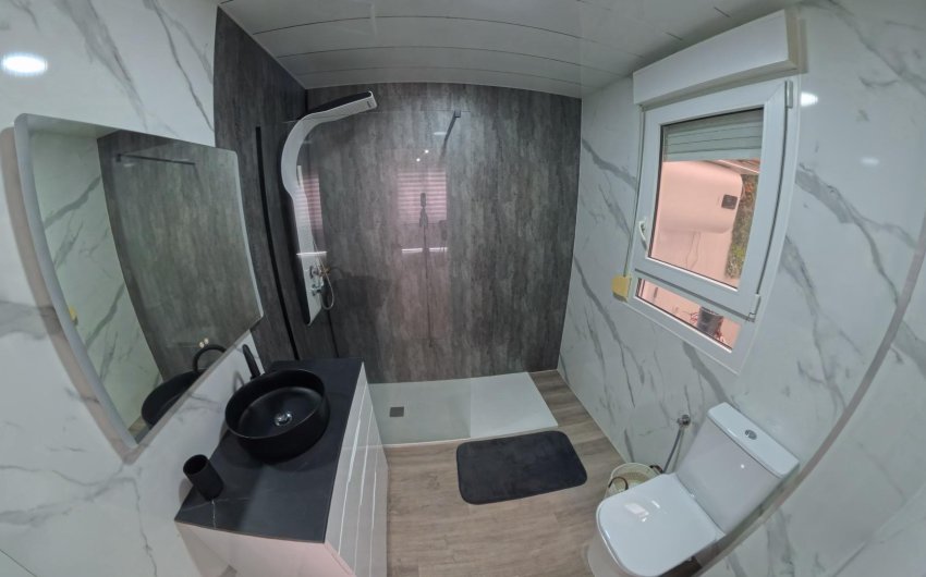 Resale - Apartment -
Torrevieja - Playa del Cura