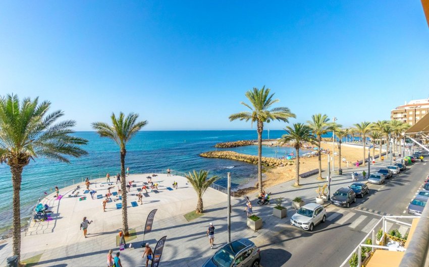 Resale - Apartment -
Torrevieja - Playa del Cura