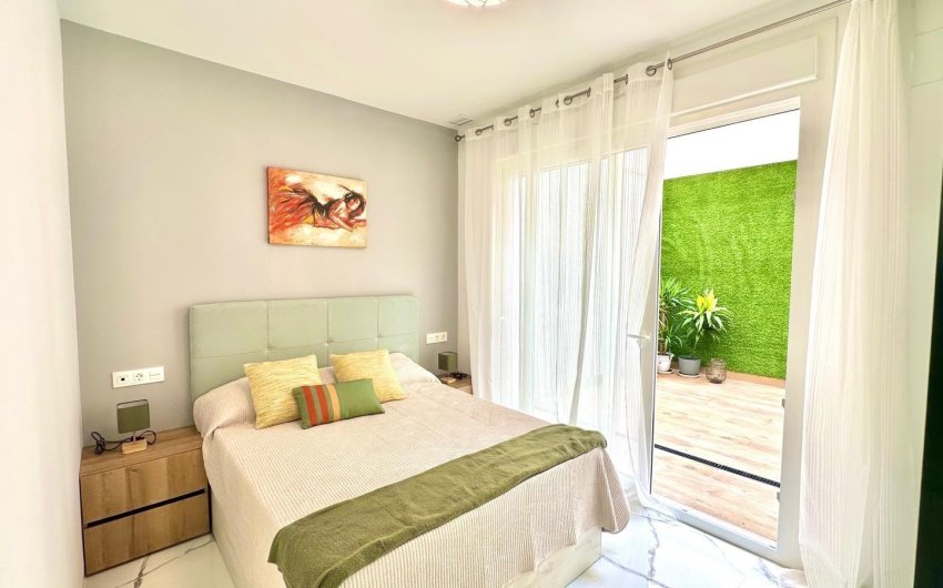 Resale - Apartment -
Torrevieja - Playa del Cura