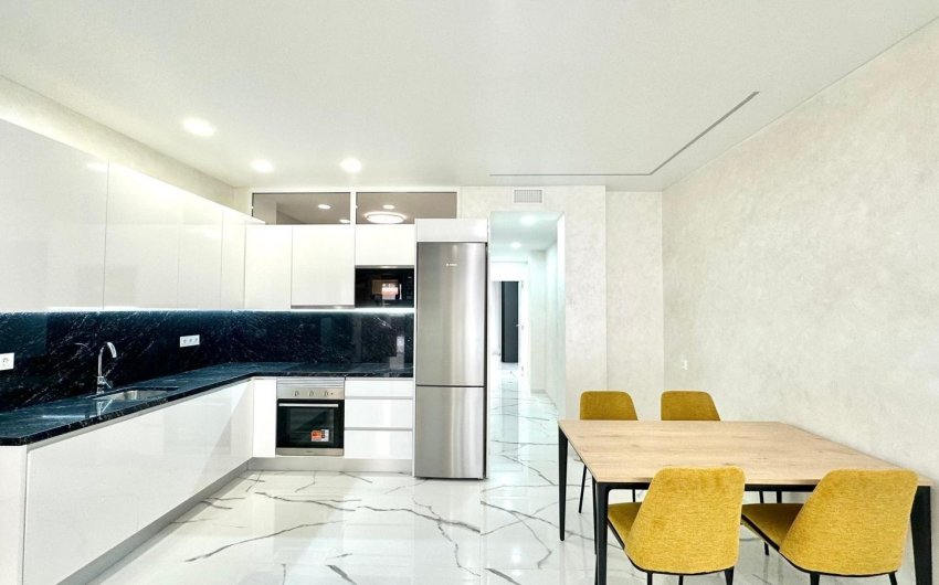 Resale - Apartment -
Torrevieja - Playa del Cura