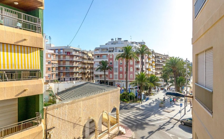 Resale - Apartment -
Torrevieja - Playa del Cura