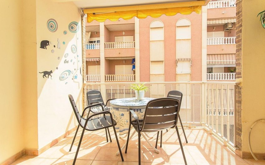 Resale - Apartment -
Torrevieja - Playa del Cura