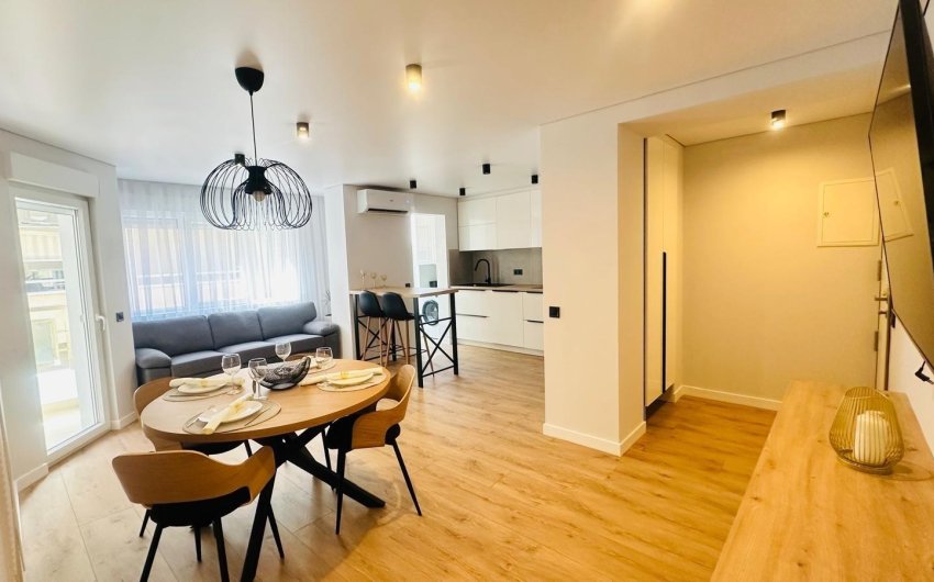 Resale - Apartment -
Torrevieja - Playa del Cura