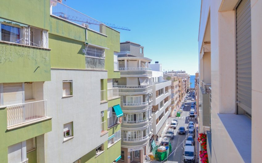 Resale - Apartment -
Torrevieja - Playa del Cura